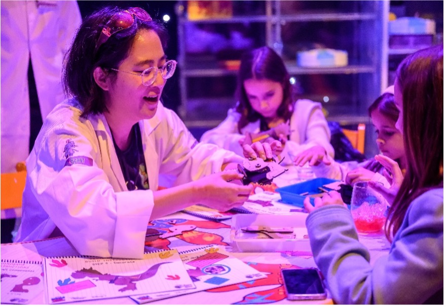 Tinker the Robot at Disney’s Hollywood Studio